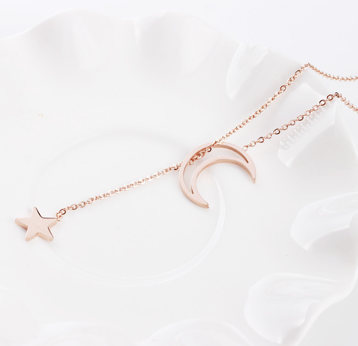 Korea hollow star moon necklace