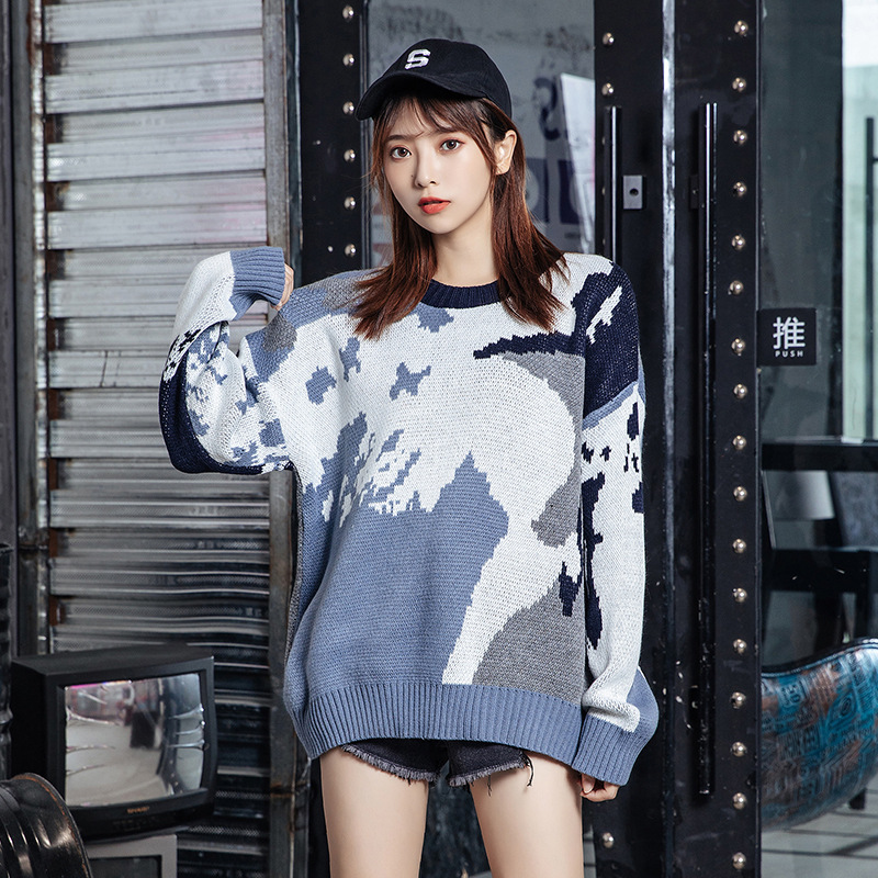 Women's round neck knitted sweater