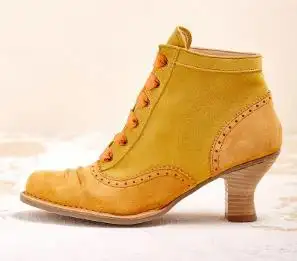 Ladies Martin Boots