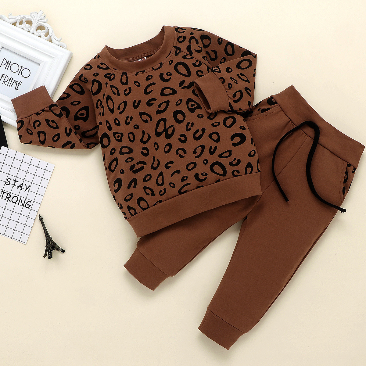 Leopard print top and sweatshirt solid color trousers
