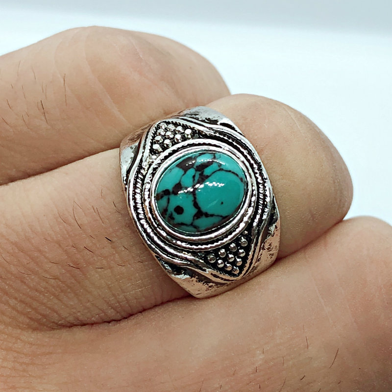 Oval Turquoise Ring