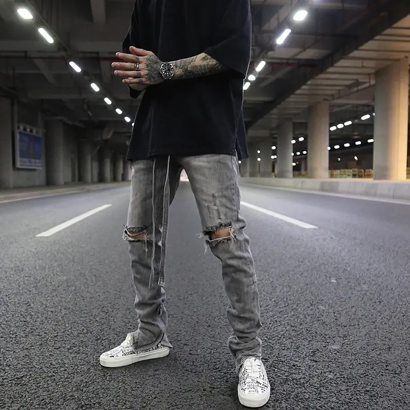 Zippered Jeans