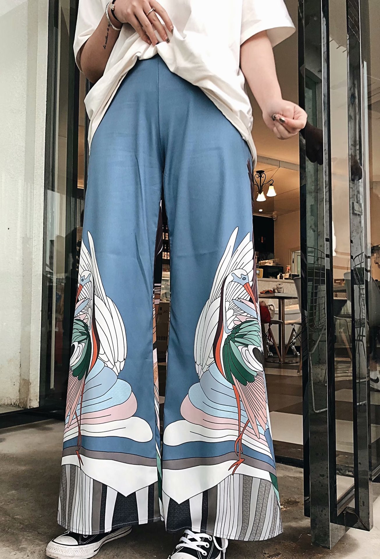 Women's crane print wide-leg pants