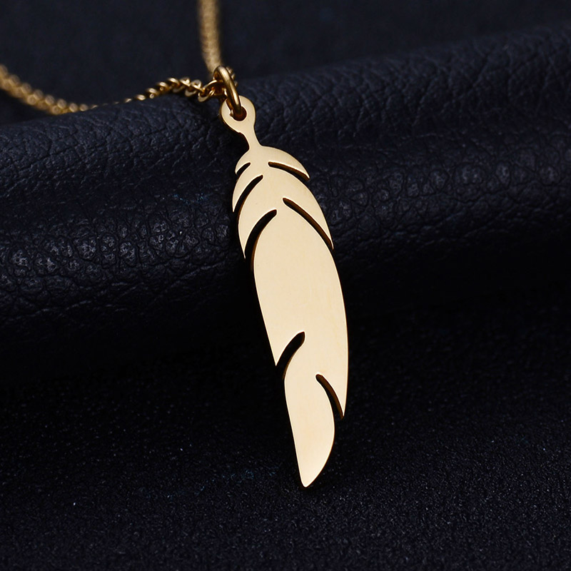 18K Feather Ladies Fine Clavicle Chain