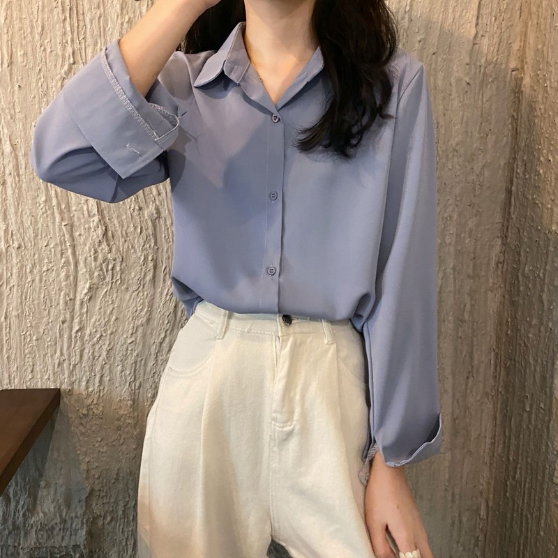 Casual, versatile and slimming shirt
