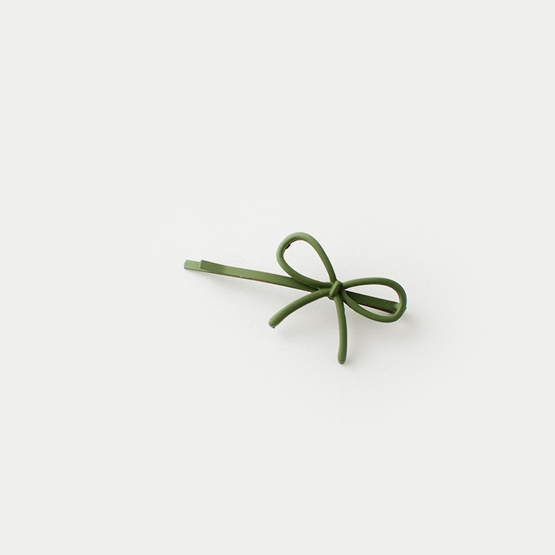 Water lacquer bow one word clip hairpin Bean Green - Shop at LoveMi