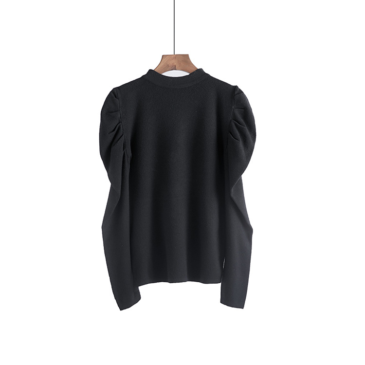 Slimming pleated bubble knit sleeveless shirt