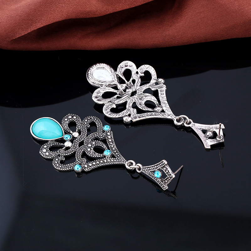 Vintage diamond cutout water drop opal earrings