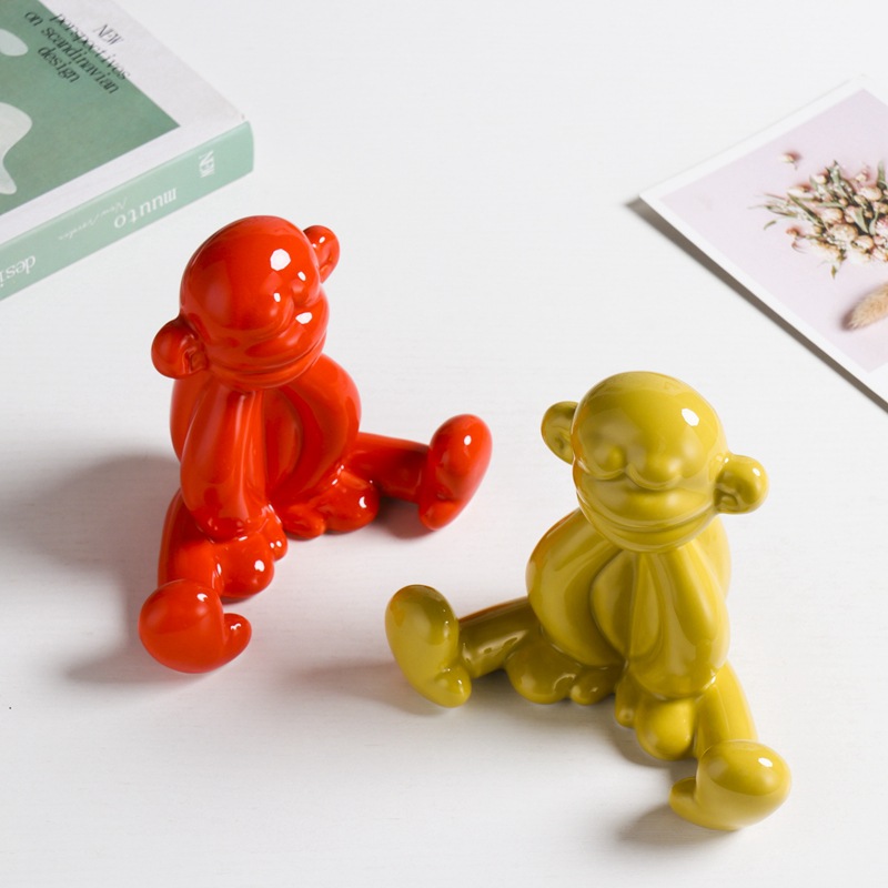 Balloon ceramic monkey ornament (Yellow)