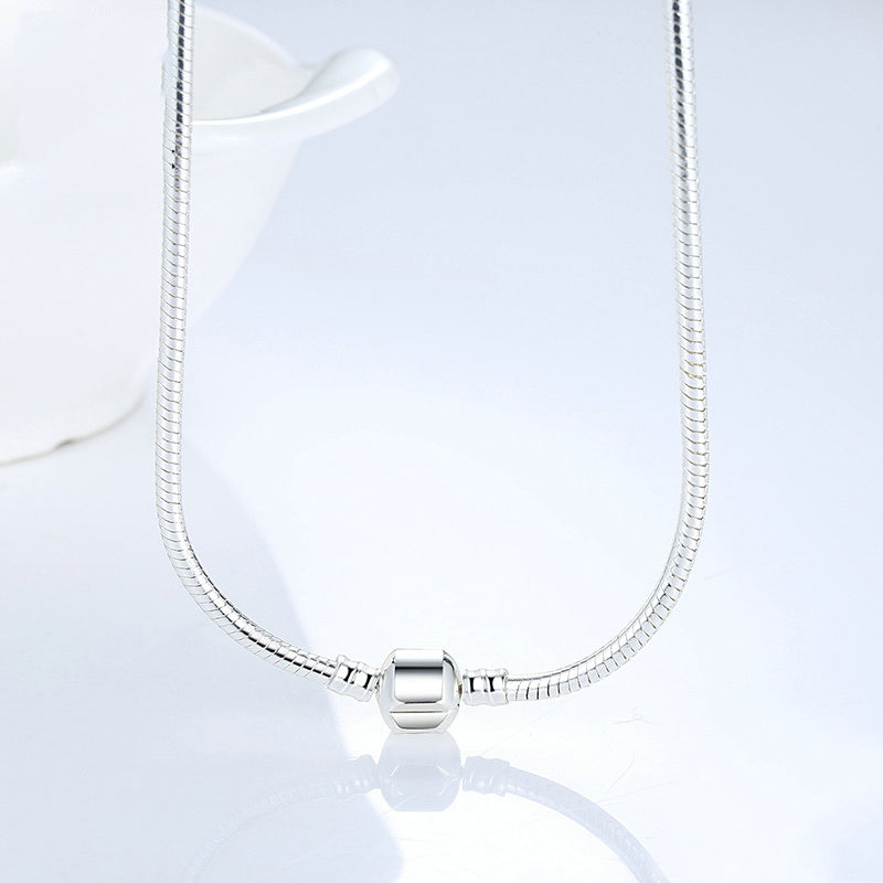 No word snake bone single chain clavicle chain