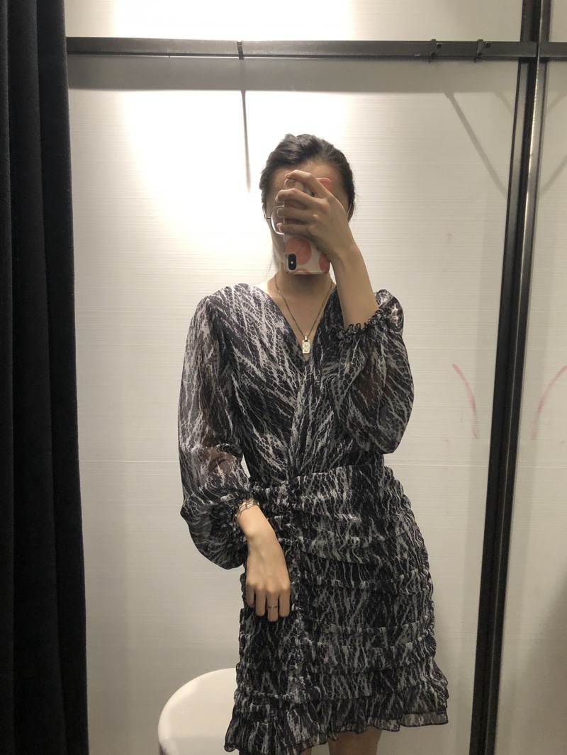 Personalized design snake print pleated dress