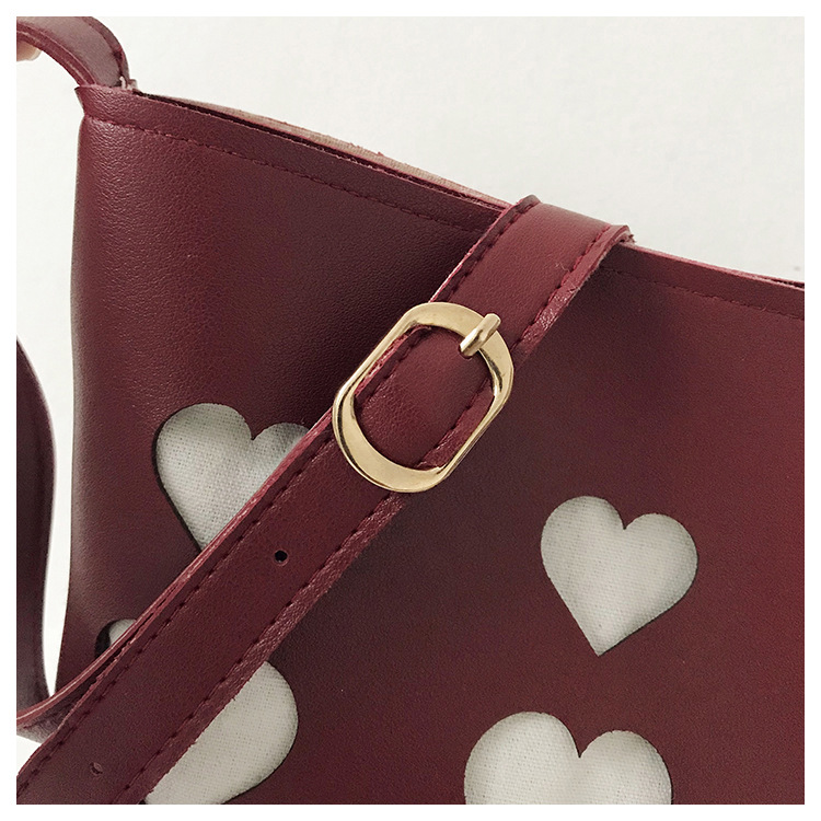 All-match hollow small peach heart bucket bag