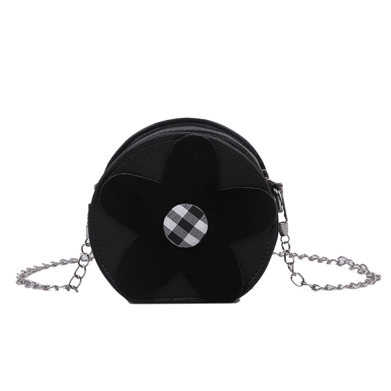 Girls chain small round bag