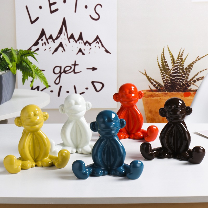 Balloon ceramic monkey ornament (Yellow)