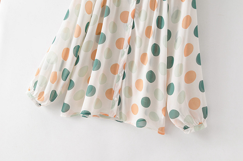 V-neck loose polka dot chiffon shirt