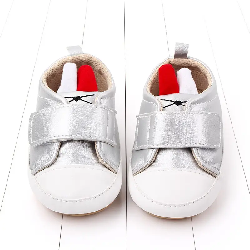Rubber sole cartoon toddler shoes