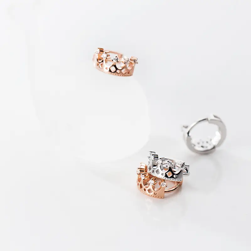 925 silver small  diamond crown earrings
