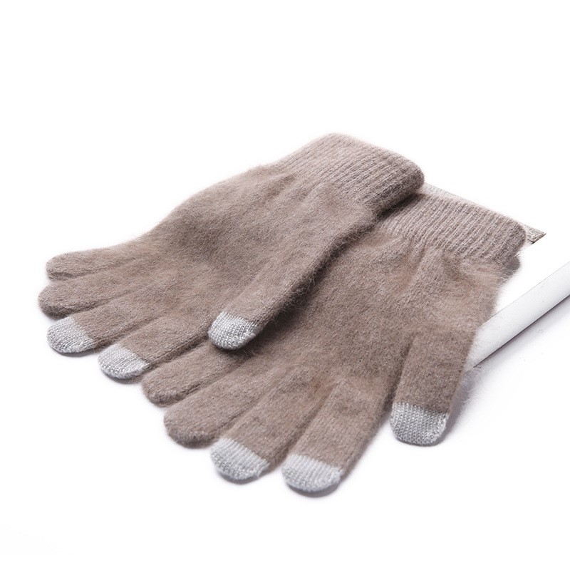 Gloves are divided into five fingers plus velvet gloves