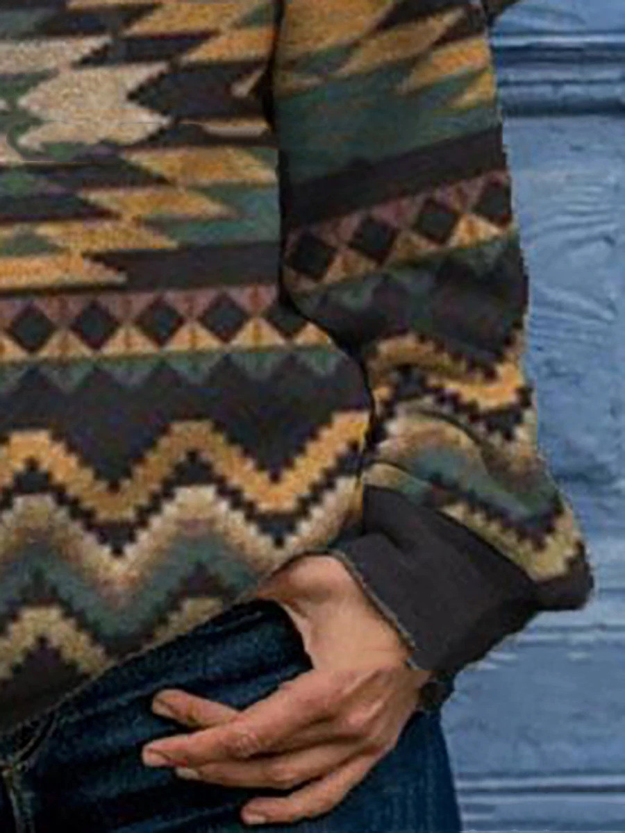 Long sleeves with geometric print