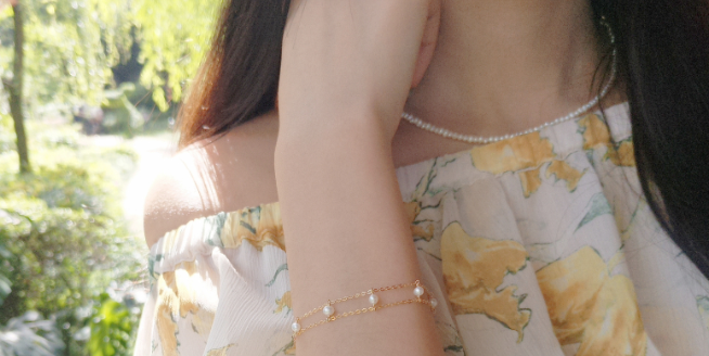 Double row bracelet