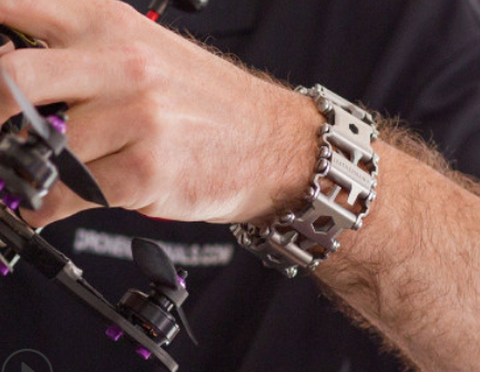 Multifunctional Tool Bracelet