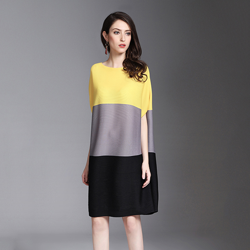 Pleated color block dress