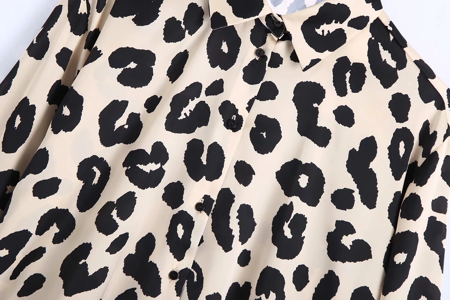 Fabric print loose shirt