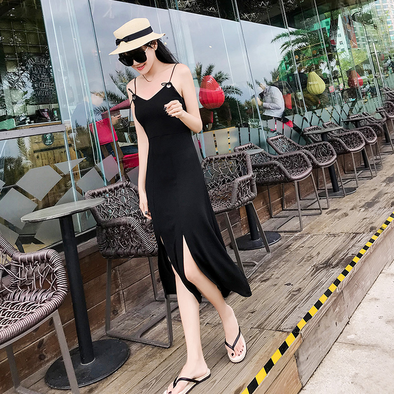 Frosty wind suspender dress