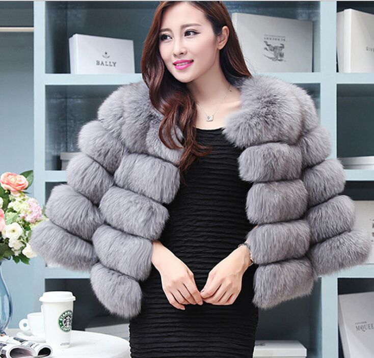 Slim short faux fox fur coat Light Grey - Shop at LoveMi