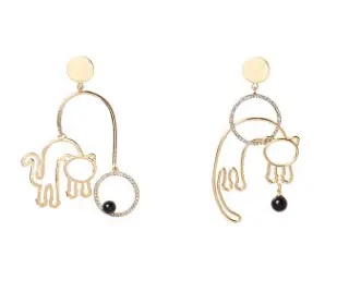 Women's pendant earrings