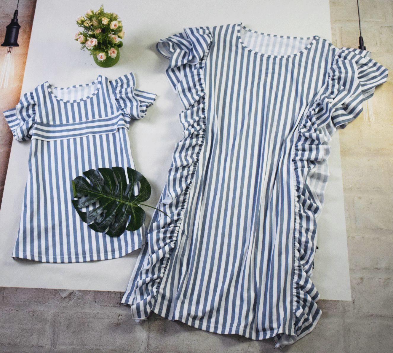 Striped big ruffle sleeve parent-child dress