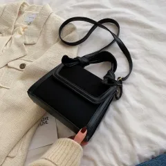 Casual retro temperament frosted messenger bag women - Black - View 1