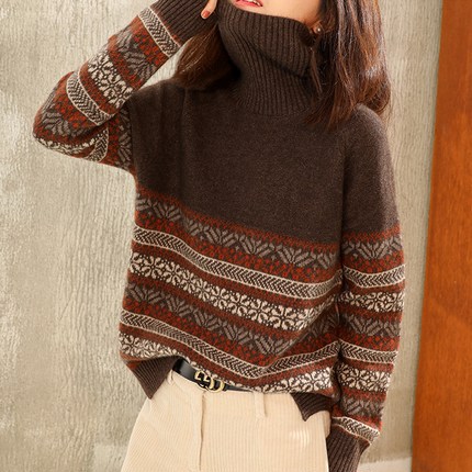 Vintage jacquard woolen sweater with extra thickness