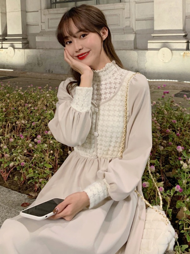 Stitching bottoming dress