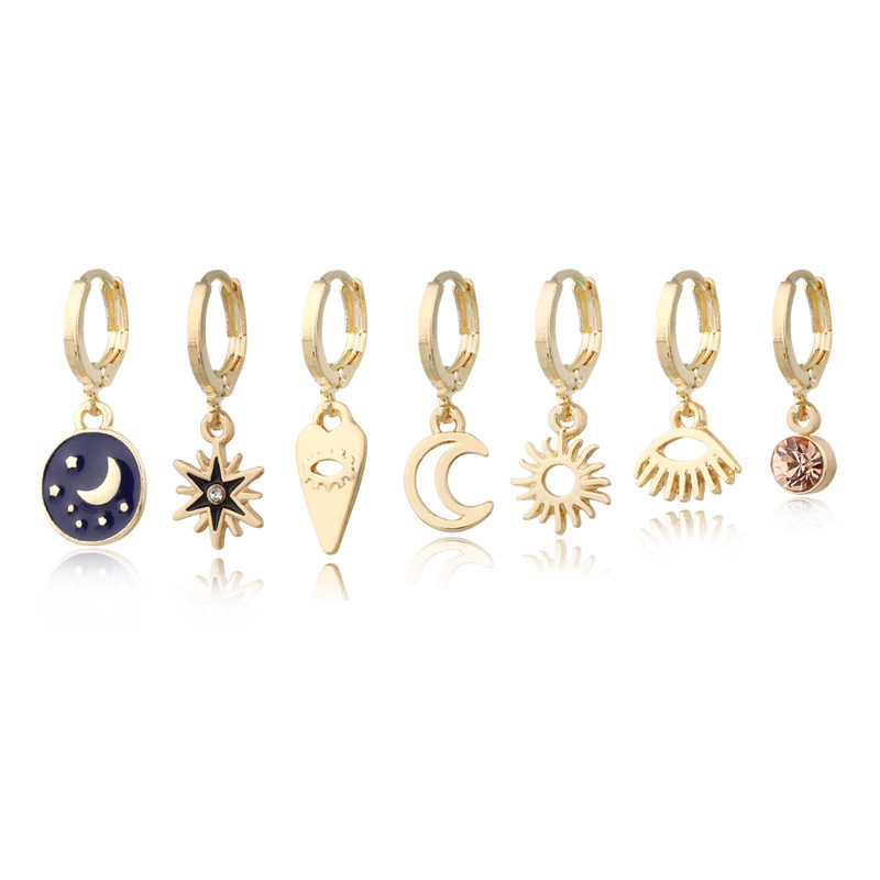 Simple natural hollow-out sun star eye small earring ear ring