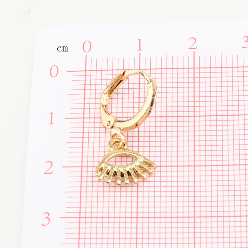 Simple and natural hollow sun star eyes small earrings