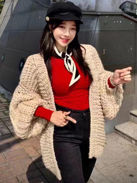 Buy Women's Clothing Online | Buy Trending Dresses for Women