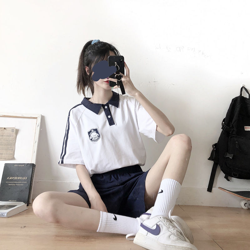 Two-piece shorts suit