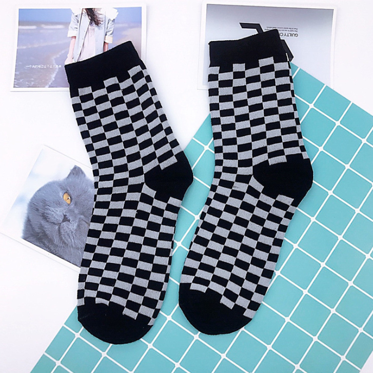 European and American street trend high socks female men's plaid students wild long socks
