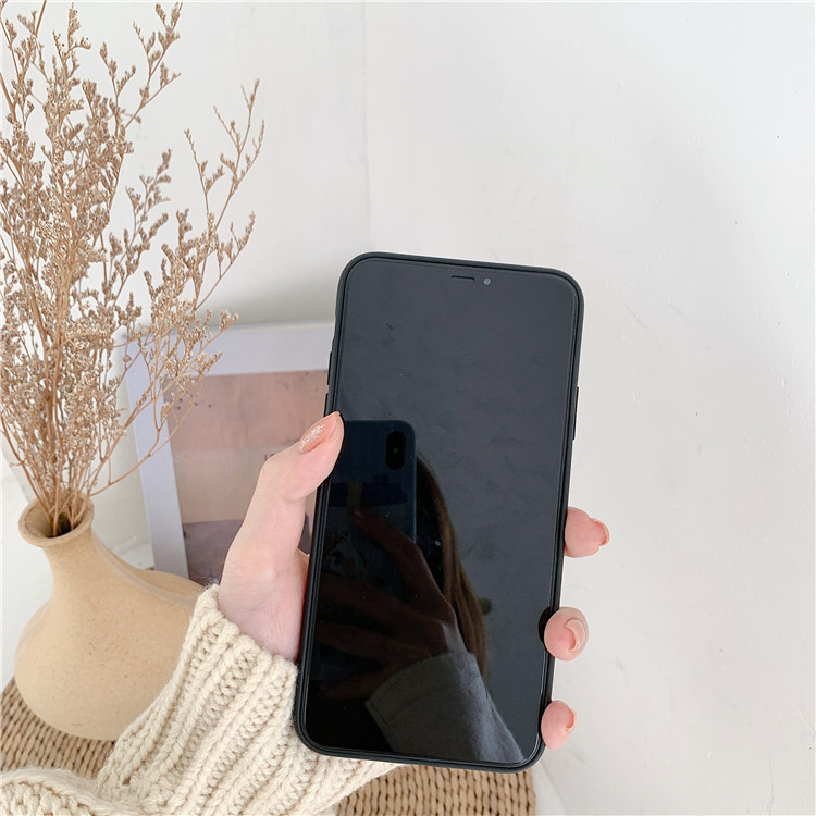 Graffiti mobile phone case - Image 4