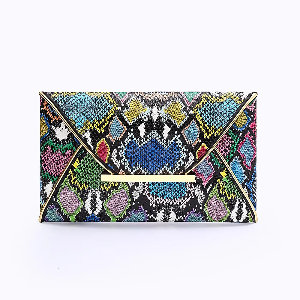 Snake print clutch - Green
