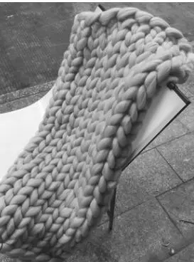 Acrylic woven super thick wool blanket - Grey
