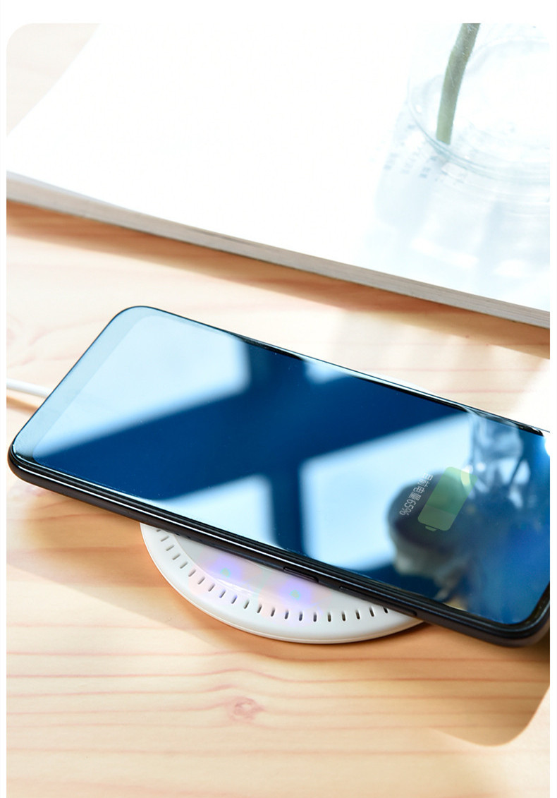 Fast Charge Ultra-thin 10w Wireless Charger — foto 5
