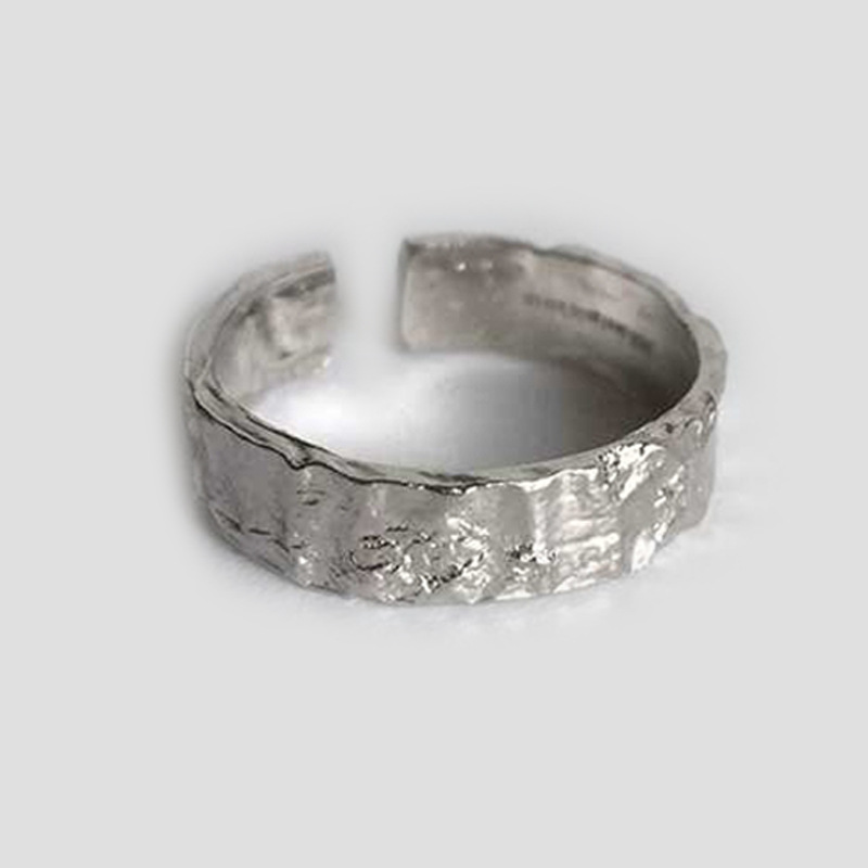 Folded tinfoil ring