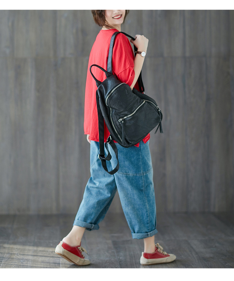 Loose And Thin Round Neck Cartoon Print Top