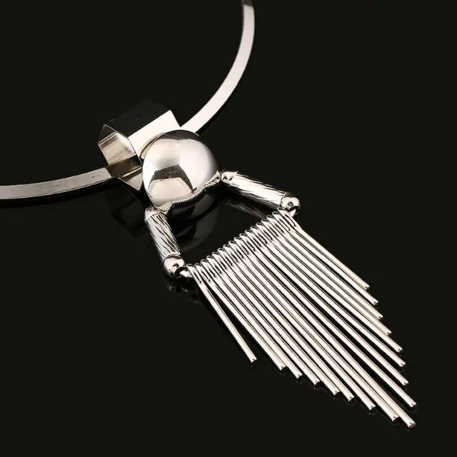 Necklace with tassel drops