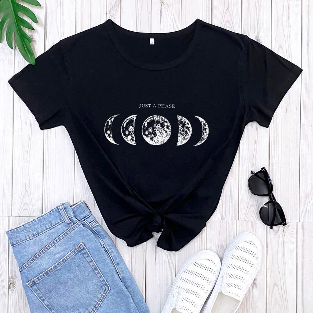 Moon print fashion t-shirt