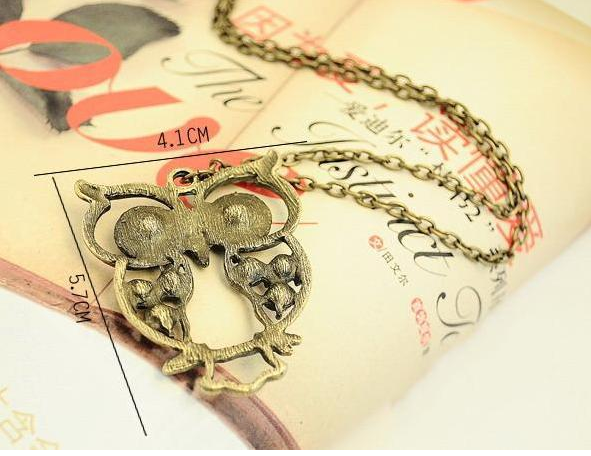 Vintage long colorful diamonds hollow carved owl necklace sweater chain