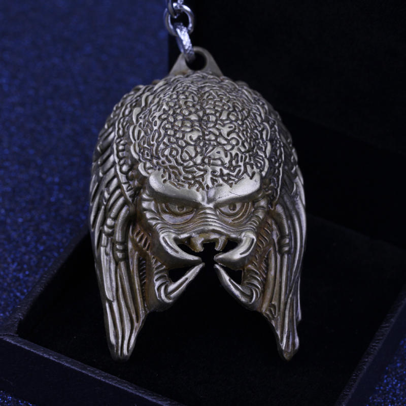 Peripheral AVP Alien Vs. Mask Keychain