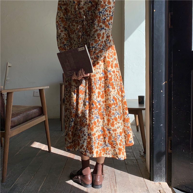 Lace-Up Brocade Midi Dress, picture 9 of 10